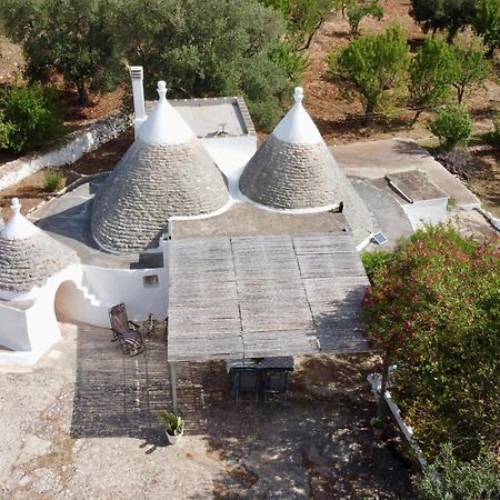 Trullo Canopo Ceglie Messapica Bagian luar foto