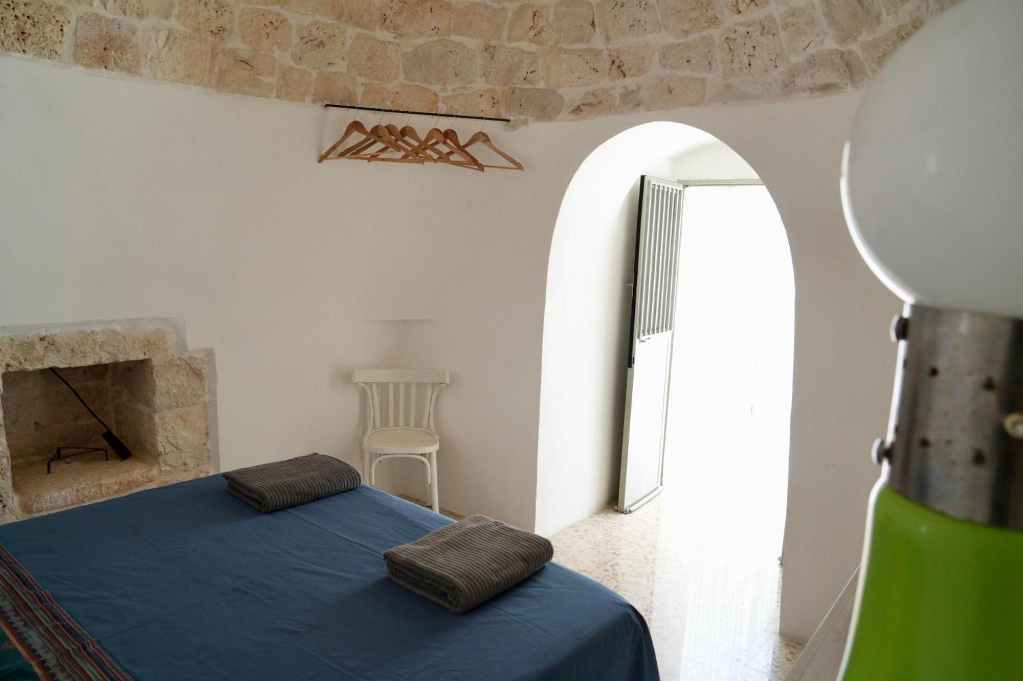 Trullo Canopo Ceglie Messapica Bagian luar foto
